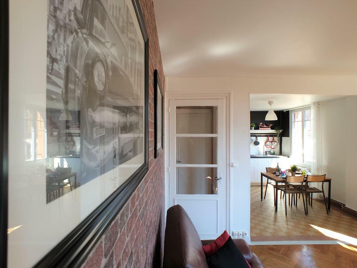 Au 36, Les Apparts Hotel Жуаньи Экстерьер фото